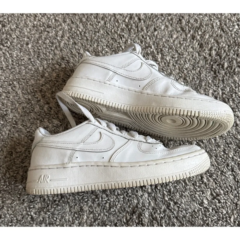 Nike Air Force 1 White Sneakers